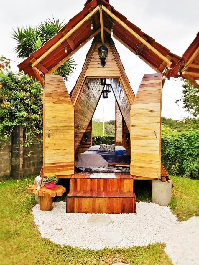 Airport Traveler'S Home Alajuela Extérieur photo