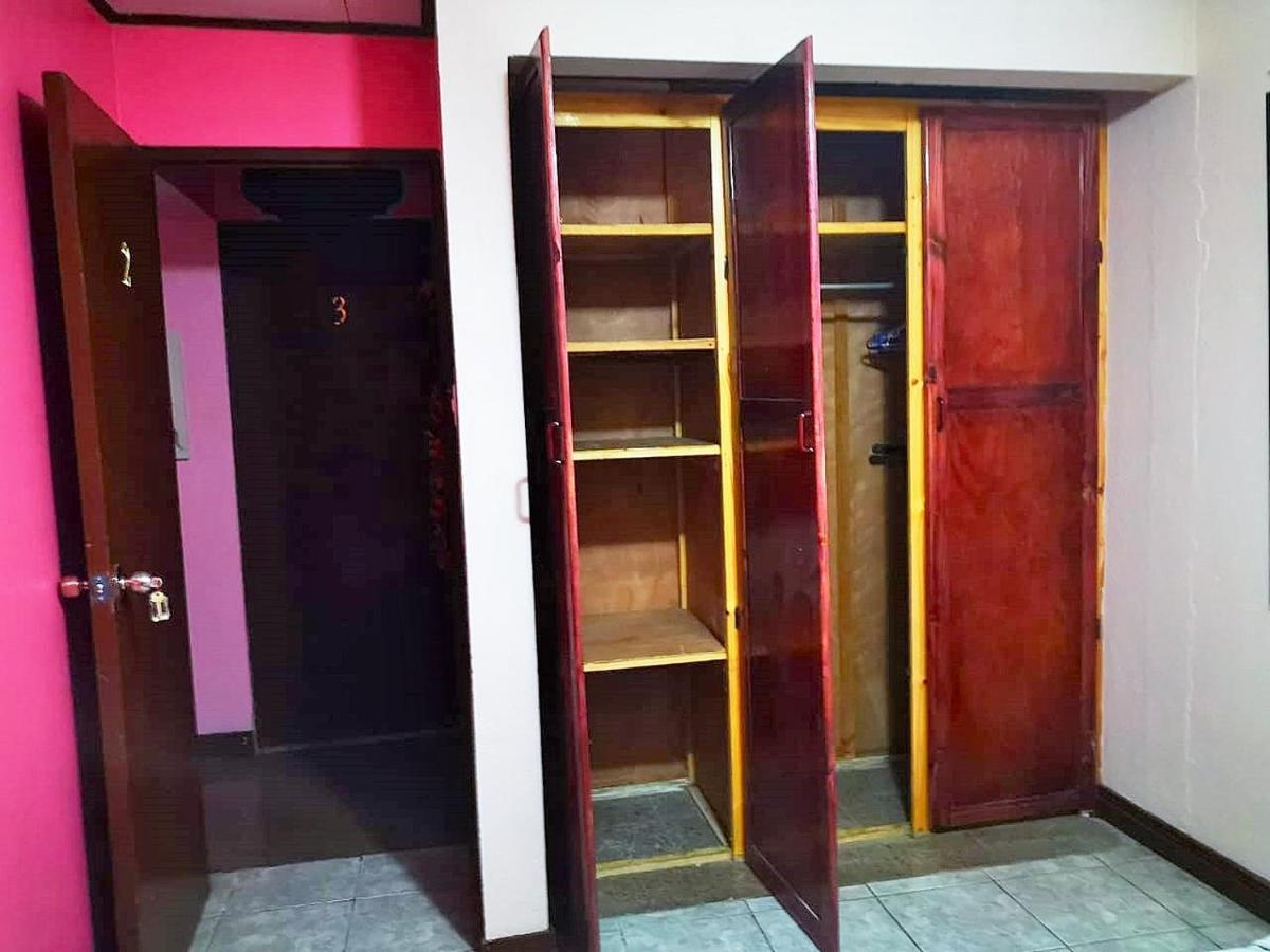Airport Traveler'S Home Alajuela Extérieur photo