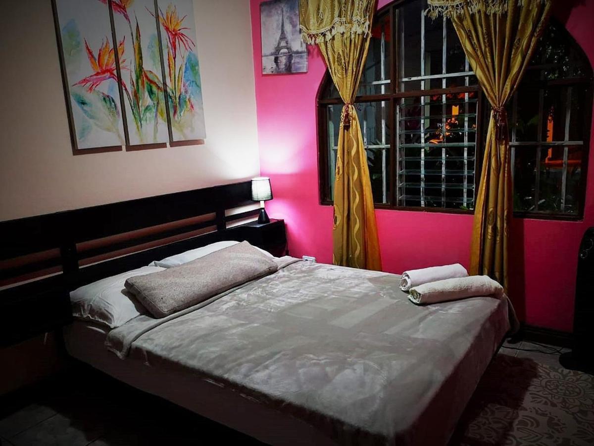 Airport Traveler'S Home Alajuela Extérieur photo