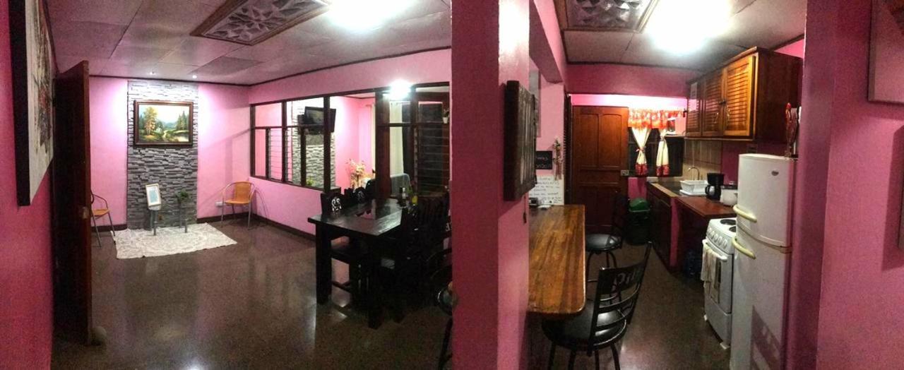 Airport Traveler'S Home Alajuela Extérieur photo