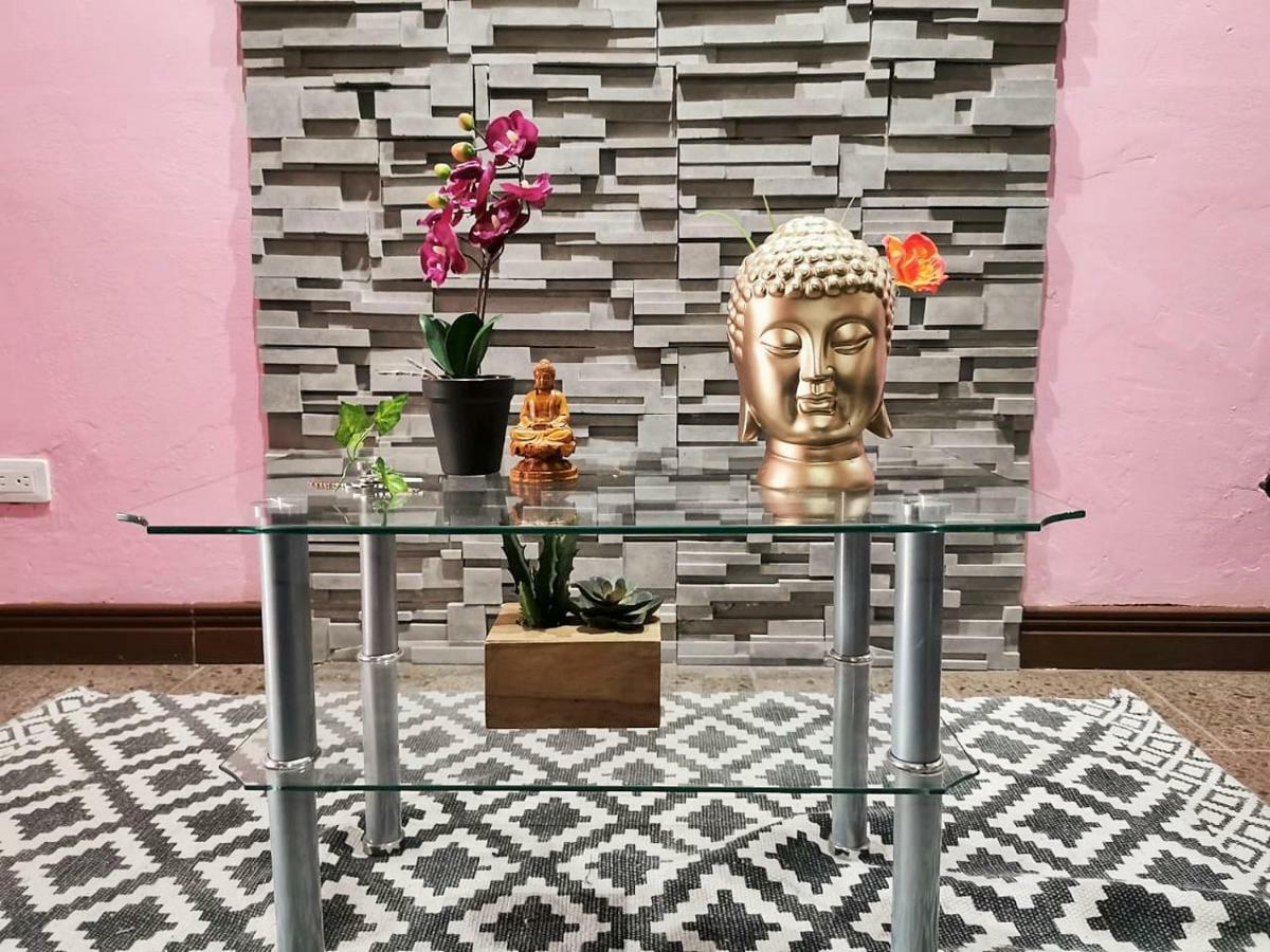 Airport Traveler'S Home Alajuela Extérieur photo